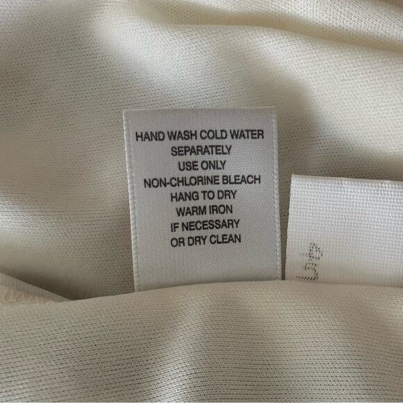 Dress Barn Dress Floral Garden Ruffled V-Neck Sleeveless Smocked Waist Size 8 - Picture 11 of 12